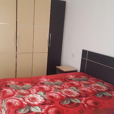 Faik Shehu Apartments ดูร์เรส ภายนอก รูปภาพ
