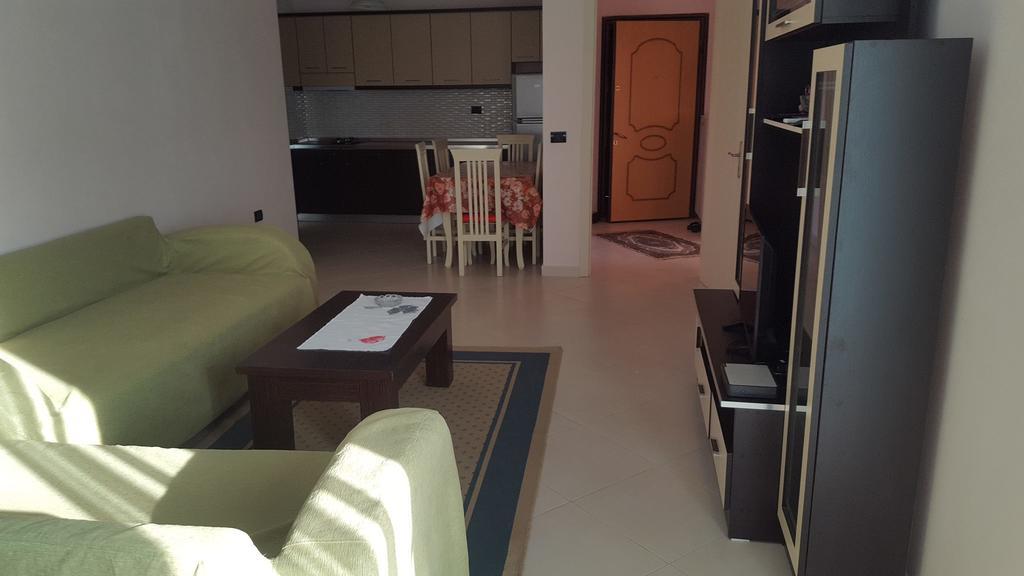 Faik Shehu Apartments ดูร์เรส ภายนอก รูปภาพ