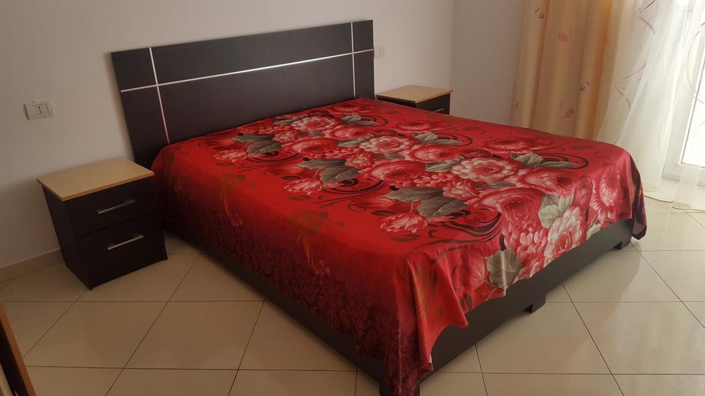 Faik Shehu Apartments ดูร์เรส ภายนอก รูปภาพ