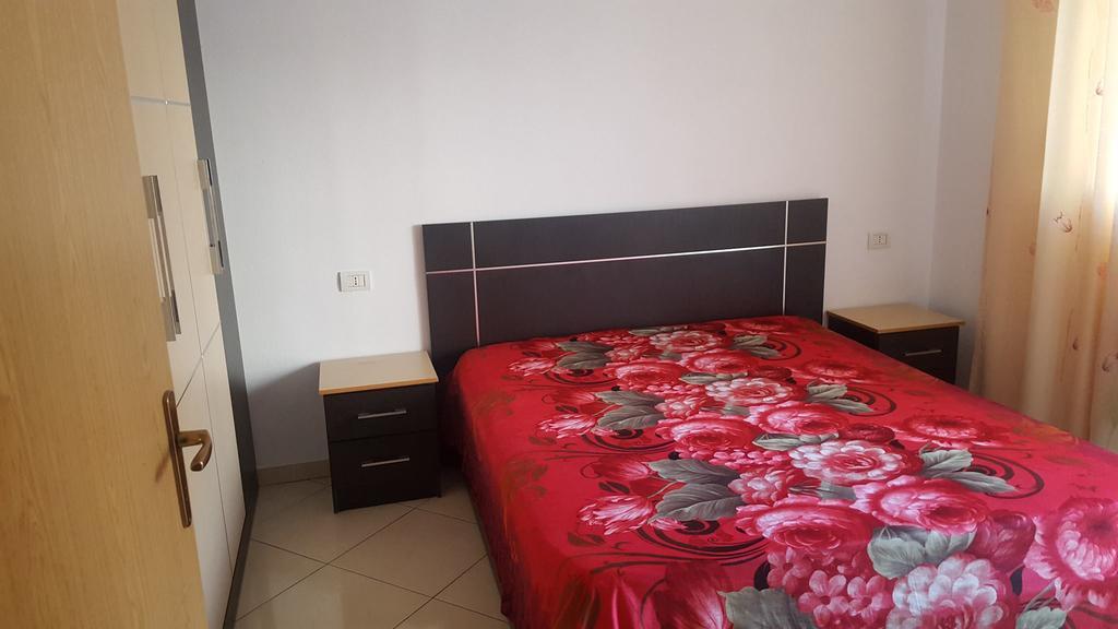 Faik Shehu Apartments ดูร์เรส ภายนอก รูปภาพ