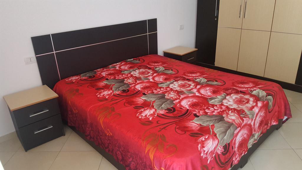 Faik Shehu Apartments ดูร์เรส ภายนอก รูปภาพ