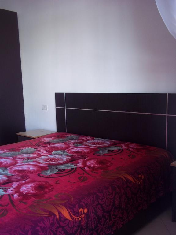 Faik Shehu Apartments ดูร์เรส ภายนอก รูปภาพ