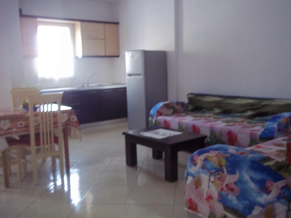 Faik Shehu Apartments ดูร์เรส ภายนอก รูปภาพ