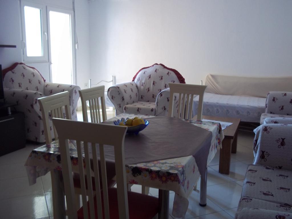 Faik Shehu Apartments ดูร์เรส ภายนอก รูปภาพ